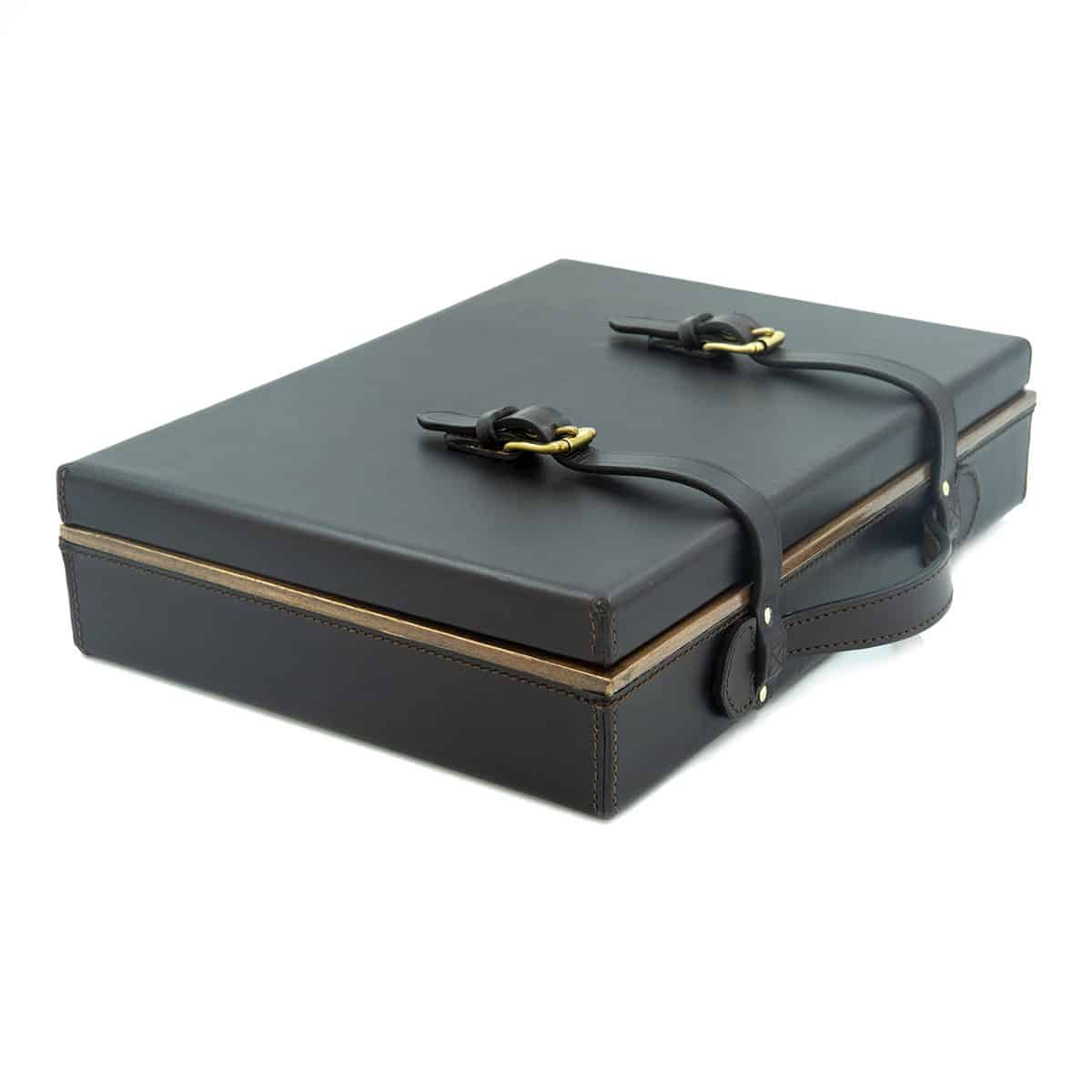 CAJA DE LIMPIEZA NOGAL