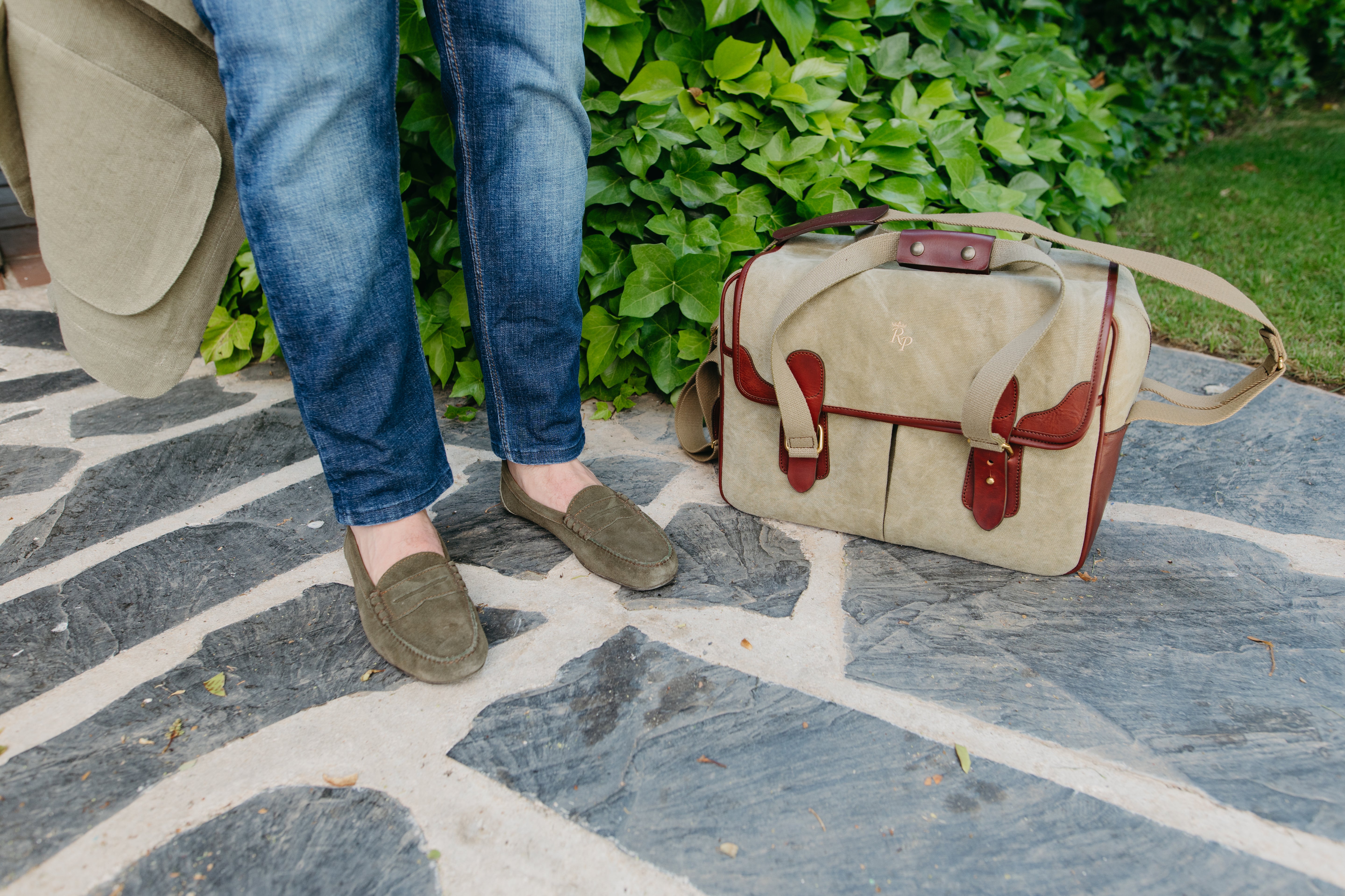 GREEN SUEDE LOAFER
