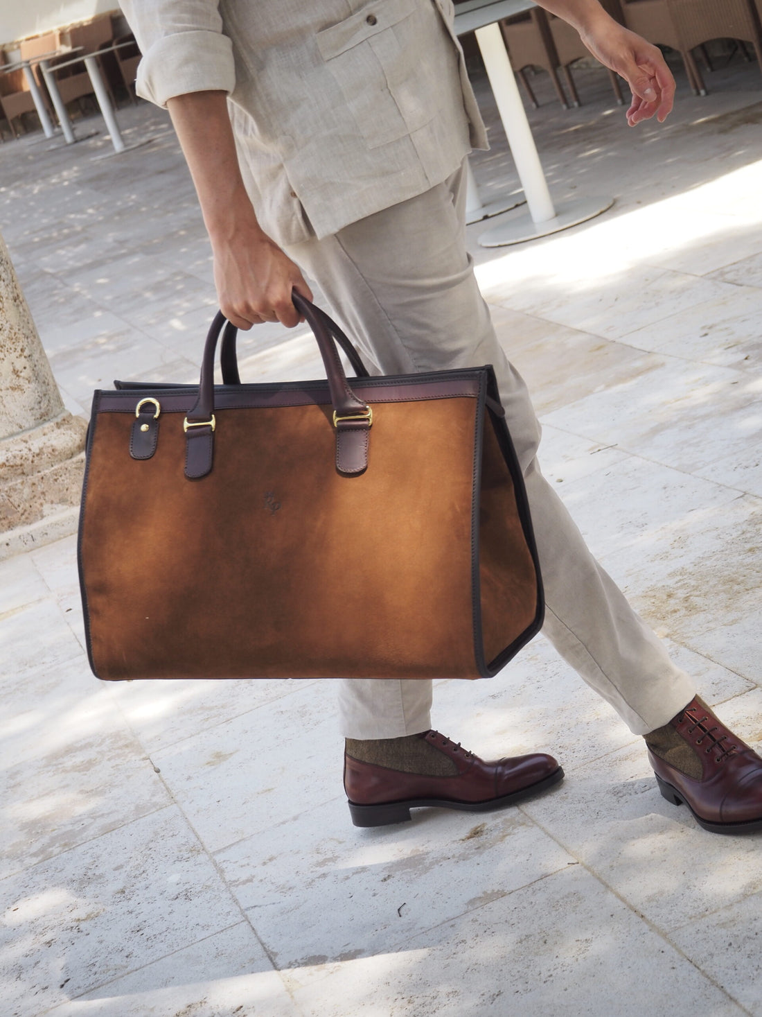 THE NOMAD URBAN CARAMEL