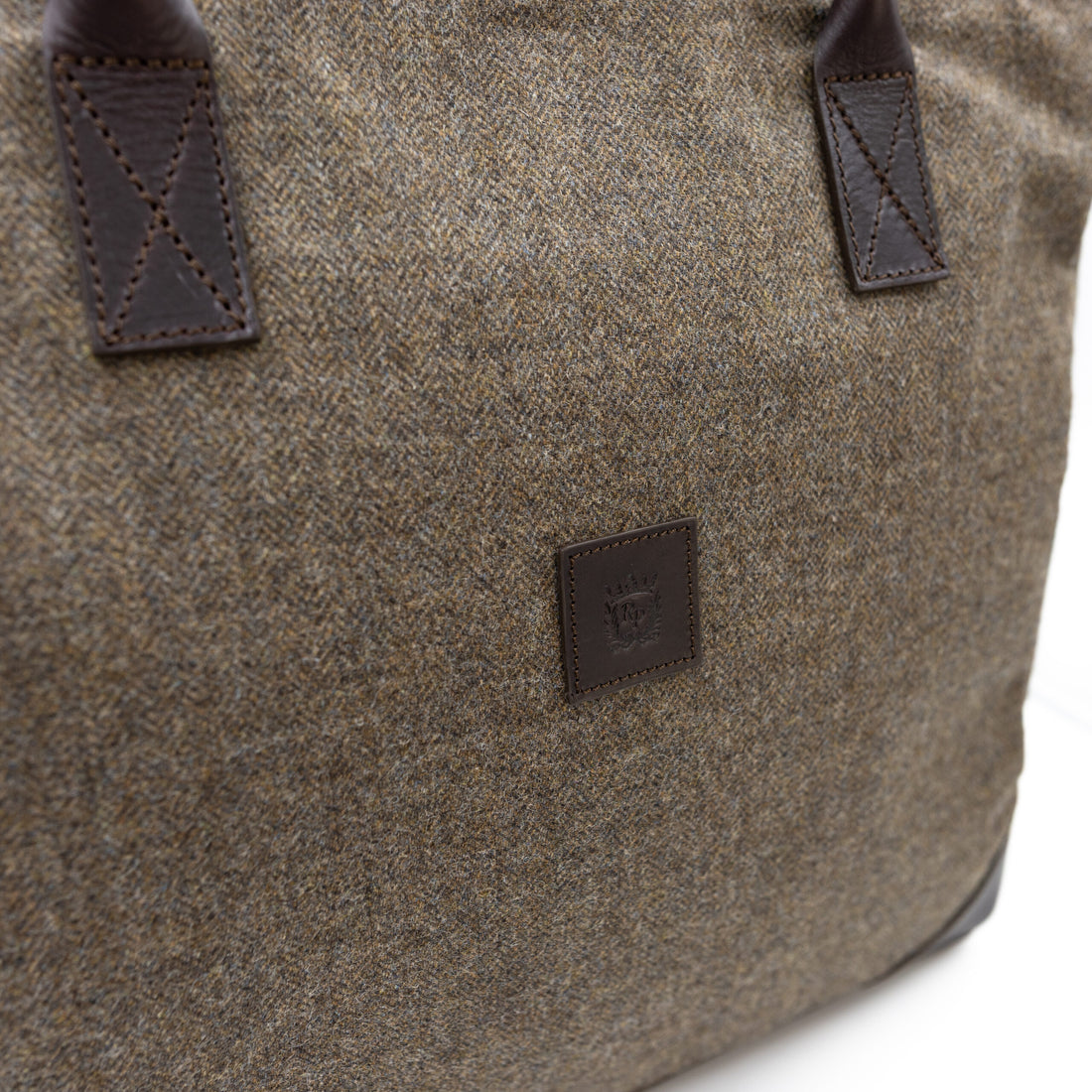 THE ICONIC M. BLISS MARRÓN