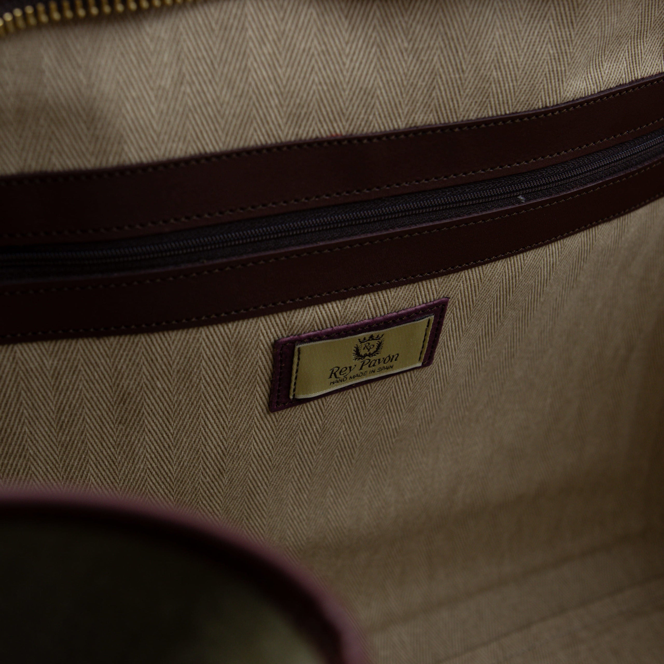 THE NOMAD COTSWOLDS