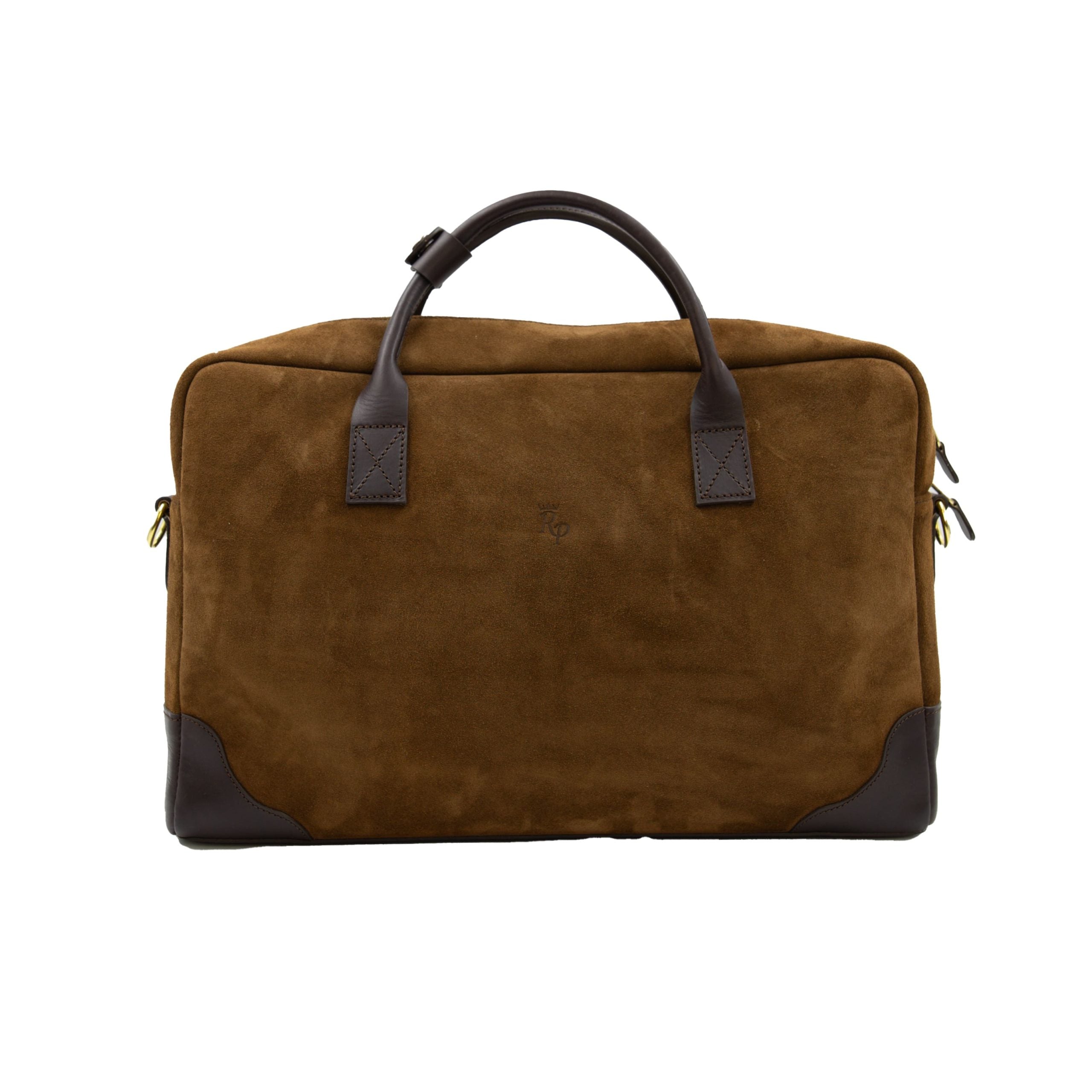 THE EXECUTIVE URBAN CARAMEL