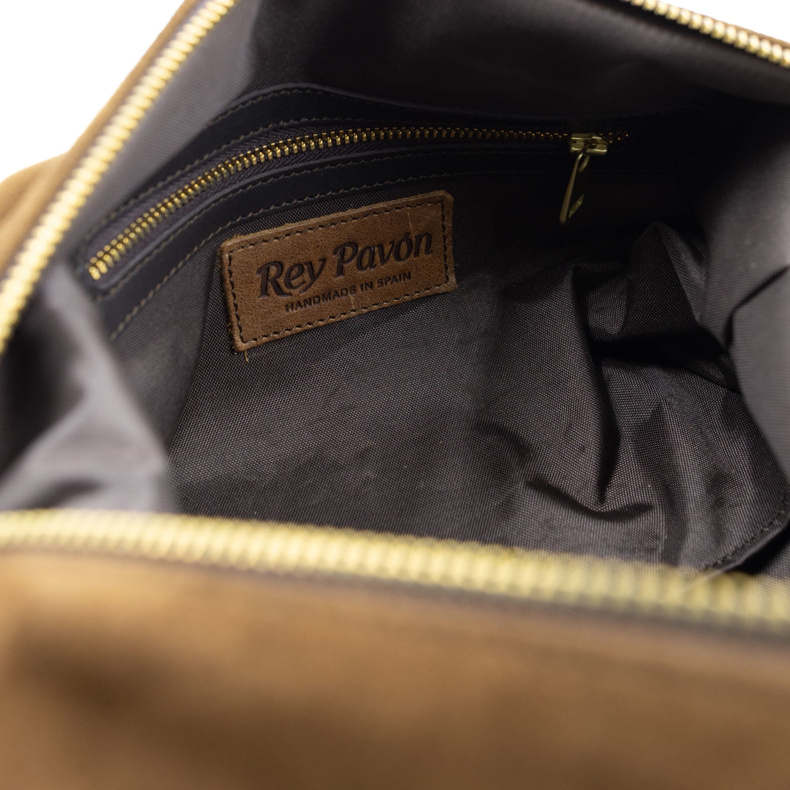 THE WASH BAG URBAN CARAMEL