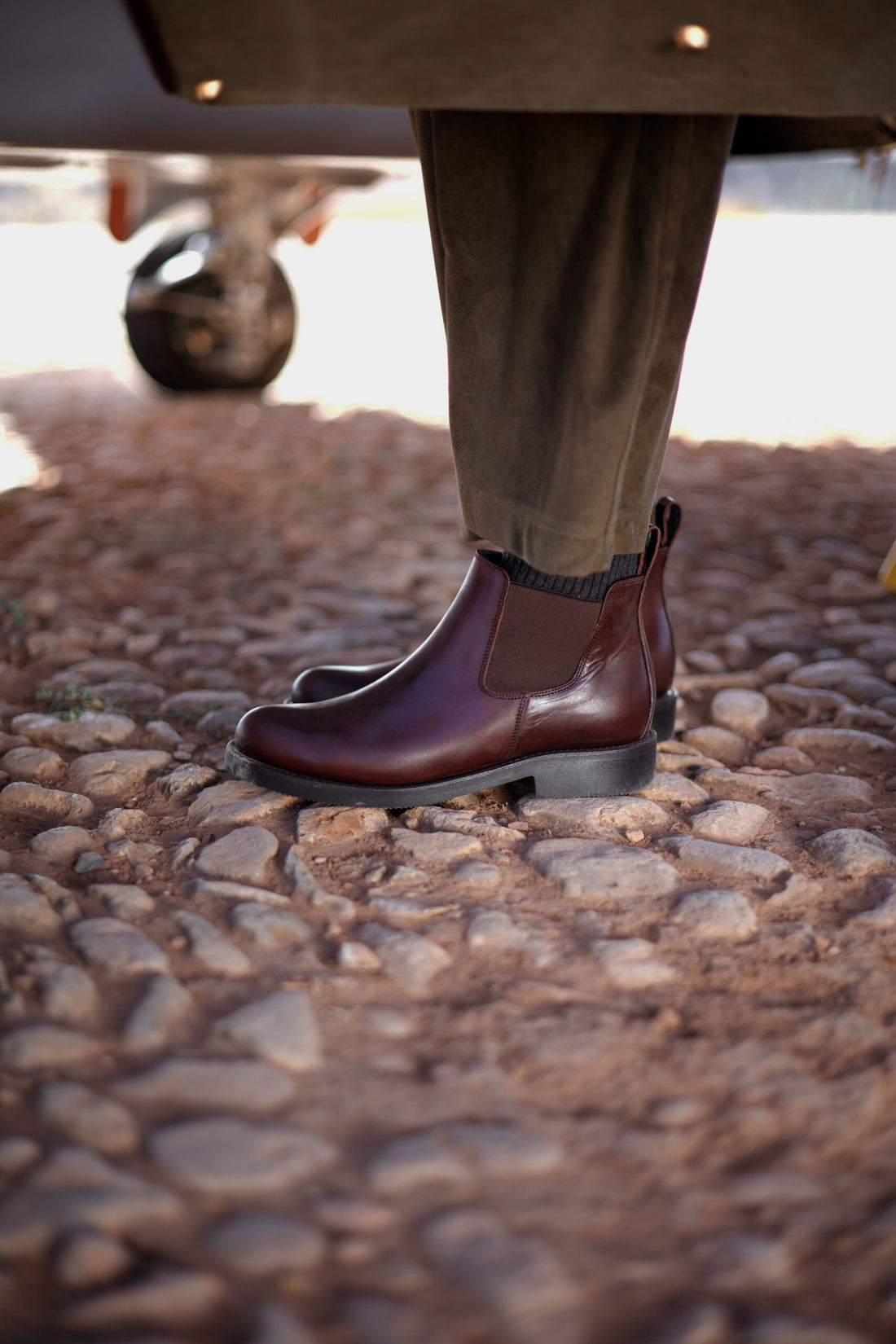 ELASTIC ANKLE BOOT